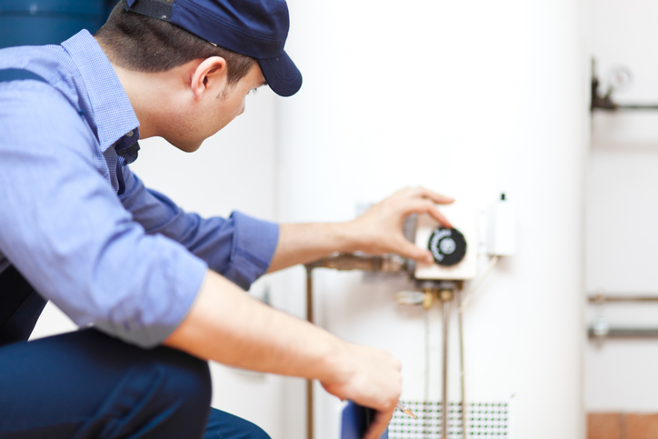 A simple 5 step guide on how to winterize your hot water heater.